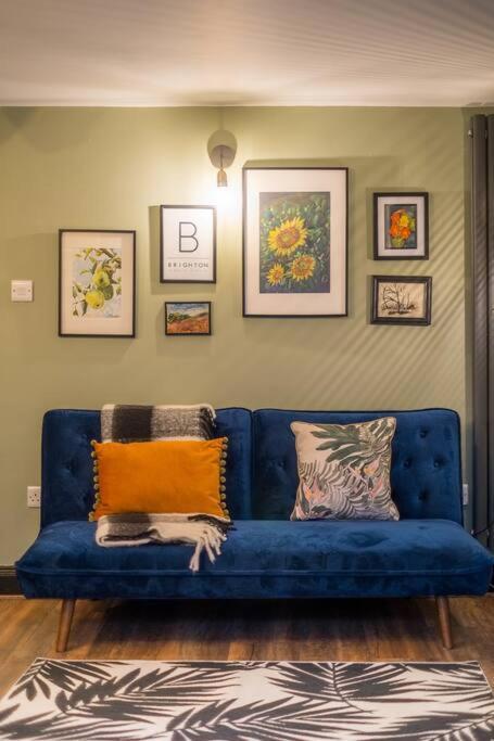 Modern 1-Bed Central Apartment With Outside Space Brighton ภายนอก รูปภาพ